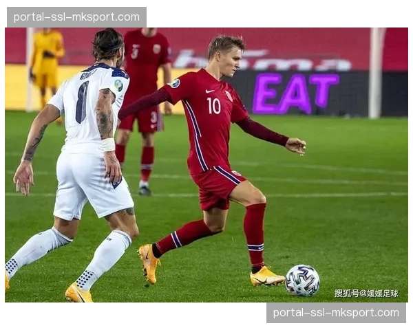 西班牙男手公布战挪威大名单，老将卡萨斯伤愈归队