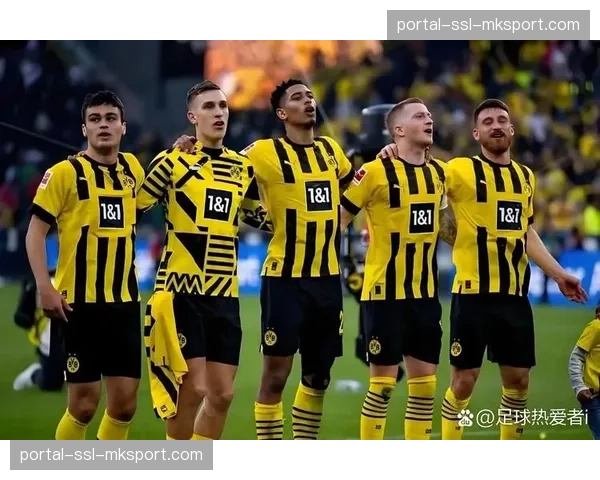 多特蒙德VS勒沃库森：黄黑军团守主场冲冠与药厂反击抢分